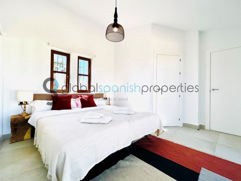 3 soveværelse Villa til salg i Cuevas del Almanzora - € 375.950 (Ref: 7455982)