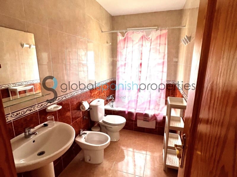 3 bedroom Apartment for sale in Cuevas del Almanzora - € 164,900 (Ref: 7455991)