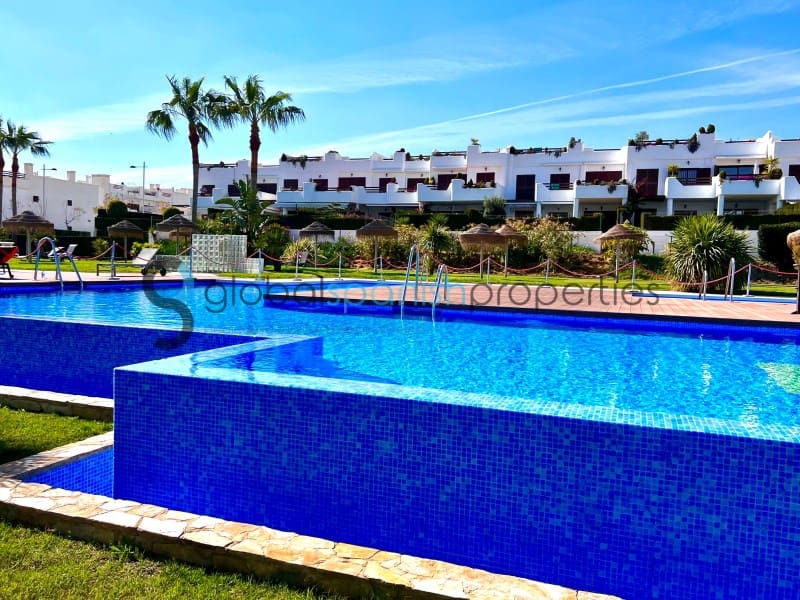 Apartamento de 2 habitaciones en San Juan de los Terreros en venta con piscina - 255.000 € (Ref: 7481805)