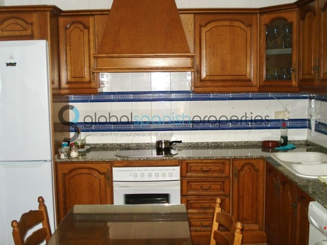 7 sypialnia Willa na sprzedaż w Valle del Este, Vera z basenem garażem - 474 900 € (Ref: 7900128)