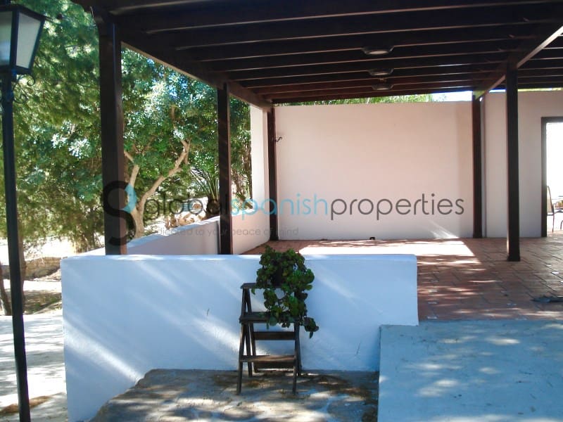 7 soverom Villa til salgs i Vera med svømmebasseng garasje - € 474 900 (Ref: 7900128)