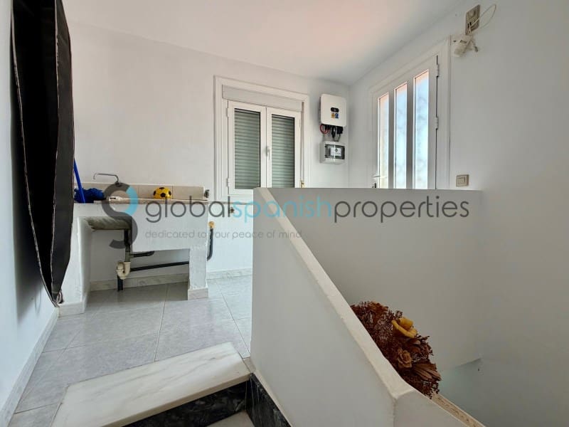 5 sovrum Villa till salu i Cuevas del Almanzora med garage - 180 000 € (Ref: 7900129)