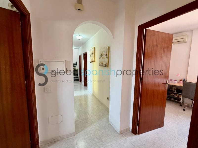 5 sovrum Villa till salu i Cuevas del Almanzora med garage - 180 000 € (Ref: 7900129)