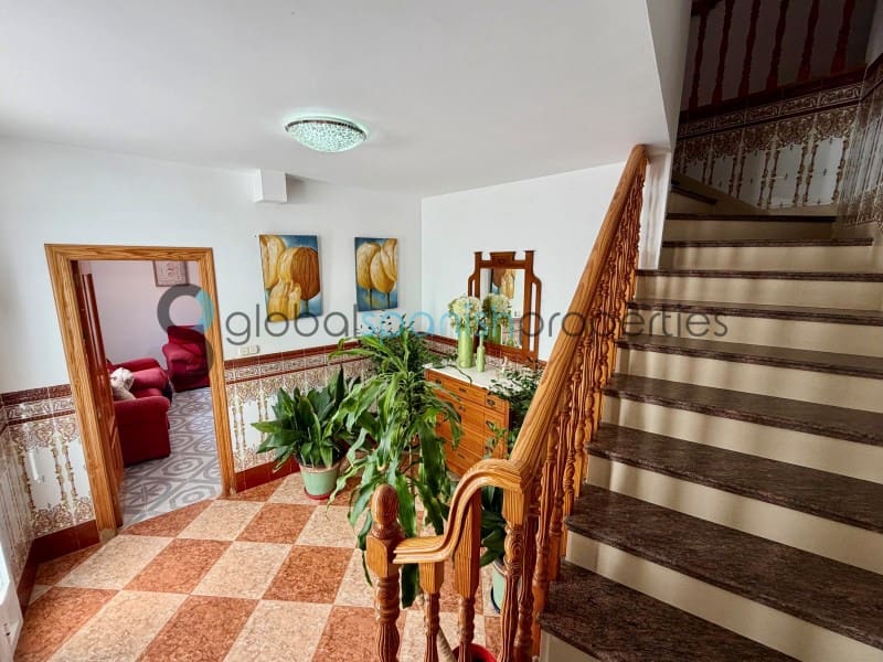 5 sovrum Villa till salu i Cuevas del Almanzora med garage - 180 000 € (Ref: 7900129)