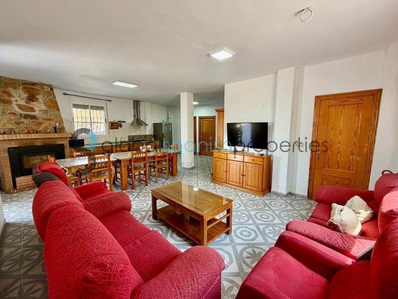 5 sovrum Villa till salu i Cuevas del Almanzora med garage - 180 000 € (Ref: 7900129)