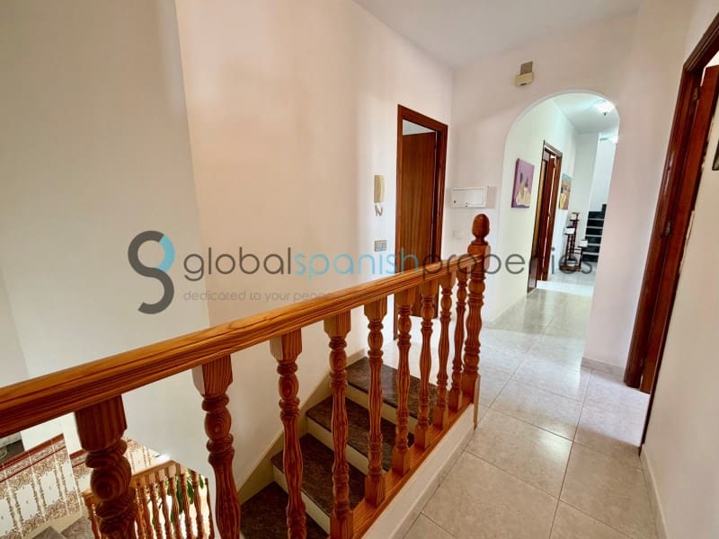 5 sovrum Villa till salu i Cuevas del Almanzora med garage - 180 000 € (Ref: 7900129)