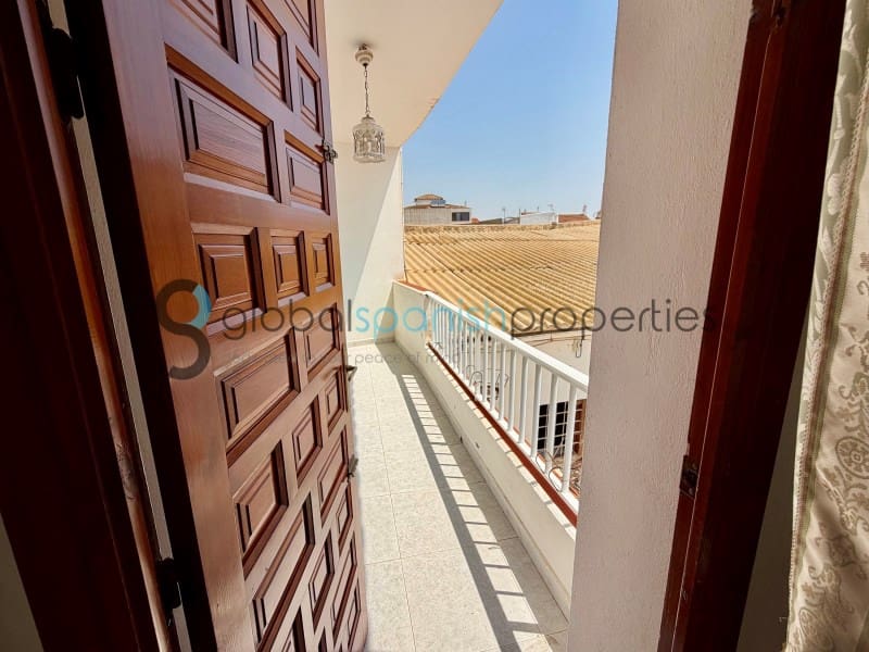5 sovrum Villa till salu i Cuevas del Almanzora med garage - 180 000 € (Ref: 7900129)