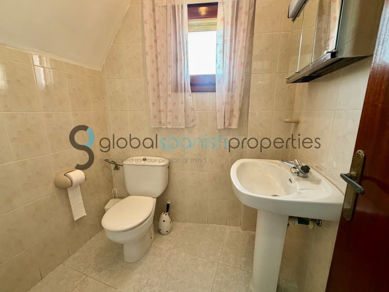 5 sovrum Villa till salu i Cuevas del Almanzora med garage - 180 000 € (Ref: 7900129)