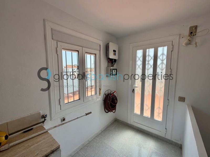 5 sovrum Villa till salu i Cuevas del Almanzora med garage - 180 000 € (Ref: 7900129)