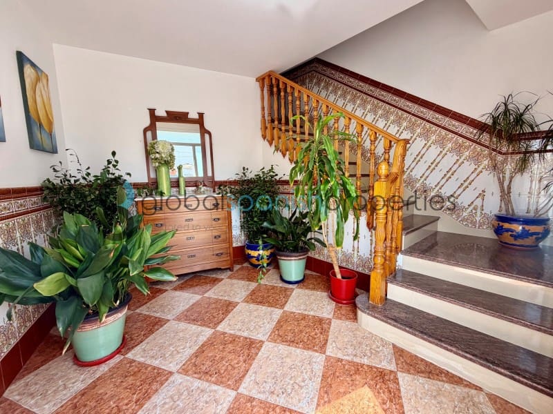 5 sovrum Villa till salu i Cuevas del Almanzora med garage - 180 000 € (Ref: 7900129)
