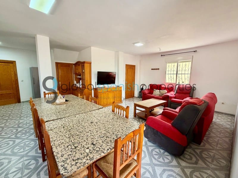 5 sovrum Villa till salu i Cuevas del Almanzora med garage - 180 000 € (Ref: 7900129)