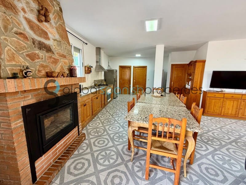 5 sovrum Villa till salu i Cuevas del Almanzora med garage - 180 000 € (Ref: 7900129)