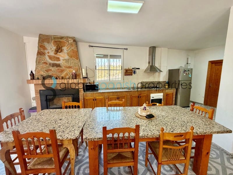 5 sovrum Villa till salu i Cuevas del Almanzora med garage - 180 000 € (Ref: 7900129)