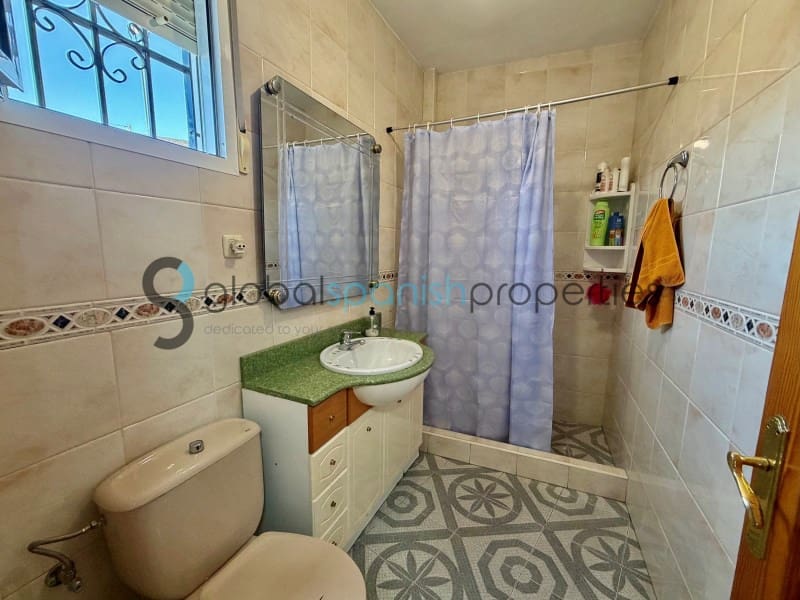 5 sovrum Villa till salu i Cuevas del Almanzora med garage - 180 000 € (Ref: 7900129)