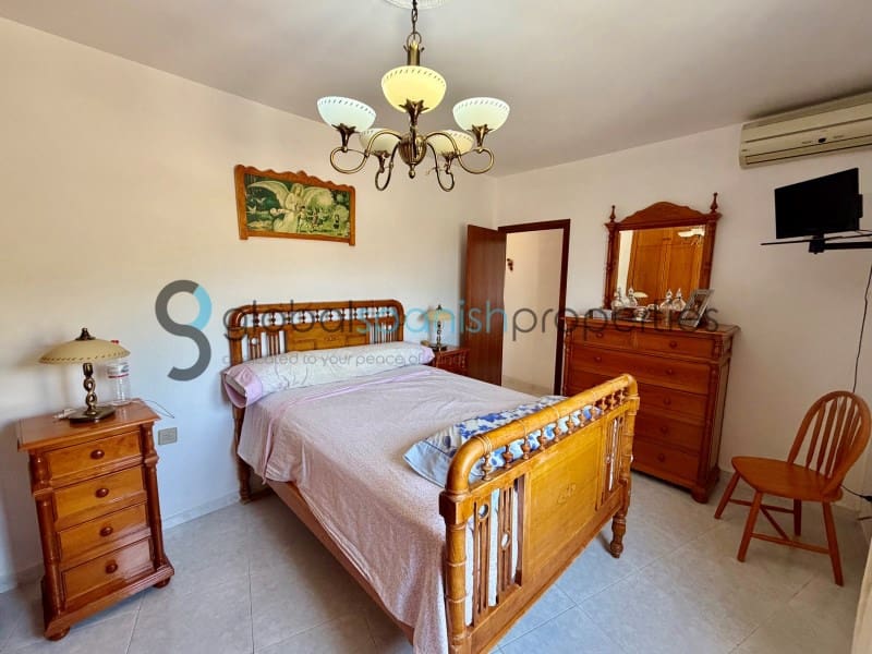 5 sovrum Villa till salu i Cuevas del Almanzora med garage - 180 000 € (Ref: 7900129)