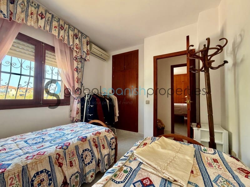 5 sovrum Villa till salu i Cuevas del Almanzora med garage - 180 000 € (Ref: 7900129)