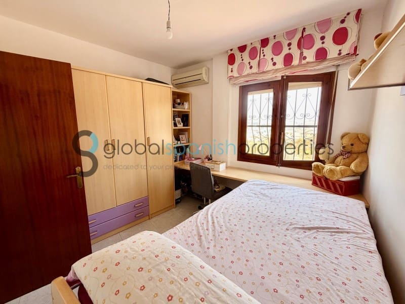 5 sovrum Villa till salu i Cuevas del Almanzora med garage - 180 000 € (Ref: 7900129)