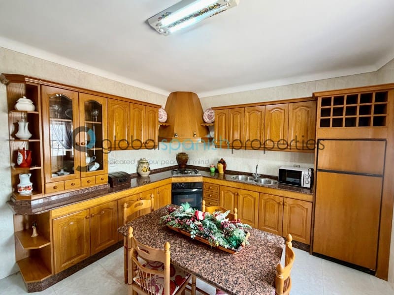 5 sovrum Villa till salu i Cuevas del Almanzora med garage - 180 000 € (Ref: 7900129)