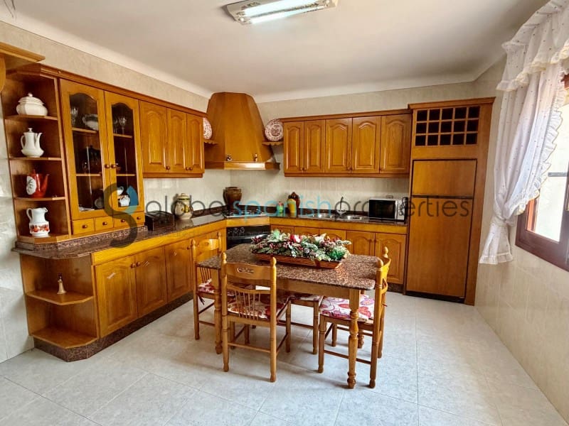 5 sovrum Villa till salu i Cuevas del Almanzora med garage - 180 000 € (Ref: 7900129)