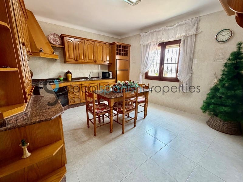 5 sovrum Villa till salu i Cuevas del Almanzora med garage - 180 000 € (Ref: 7900129)