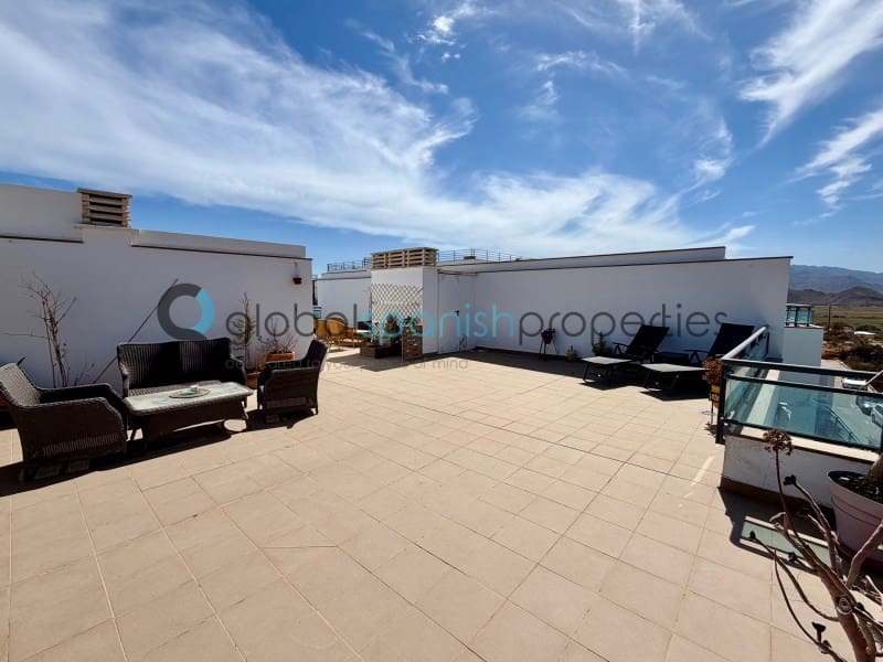 2 slaapkamer Penthouse te koop in Garrucha met zwembad garage - € 334.900 (Ref: 7900132)