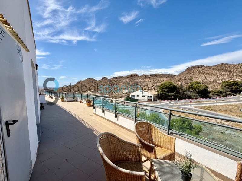 2 slaapkamer Penthouse te koop in Garrucha met zwembad garage - € 334.900 (Ref: 7900132)