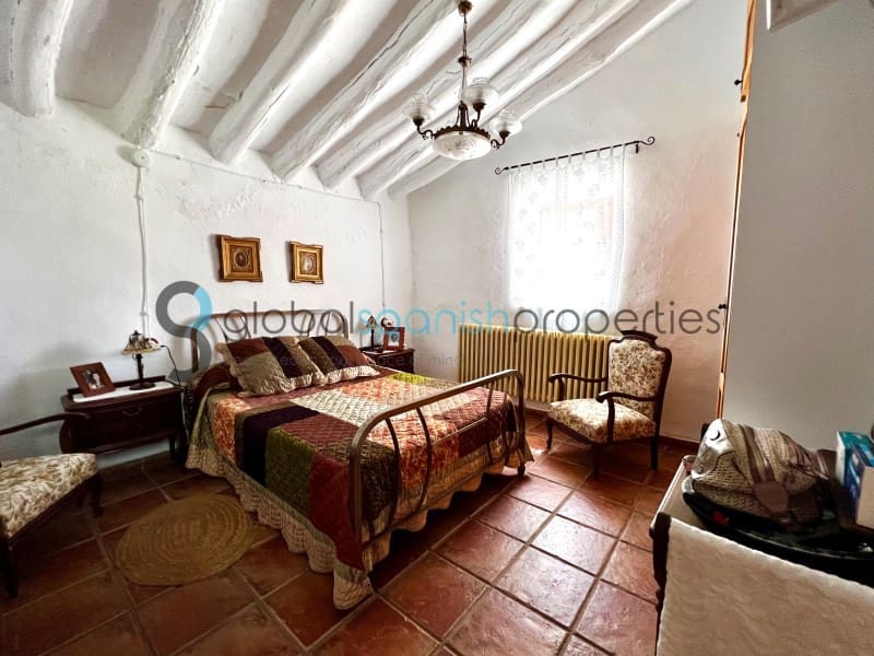 4 soveværelse Finca/Landehus til salg i Belmez de la Moraleda med swimmingpool garage - € 634.900 (Ref: 7901325)