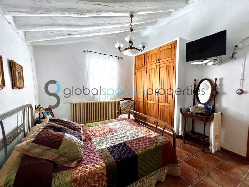 4 soveværelse Finca/Landehus til salg i Belmez de la Moraleda med swimmingpool garage - € 634.900 (Ref: 7901325)