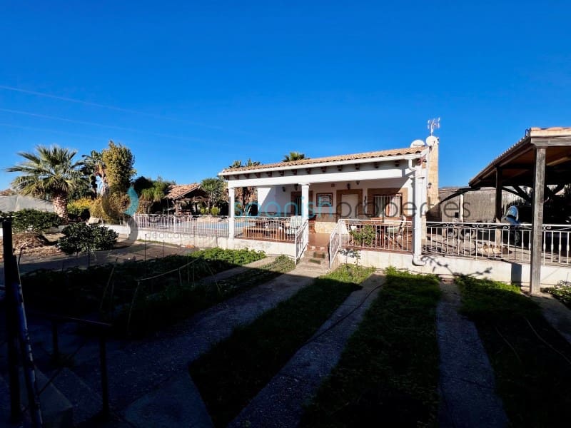 2 makuuhuone Maalaistalo myytävänä paikassa Cuevas del Almanzora - 220 000 € (Ref: 7912232)