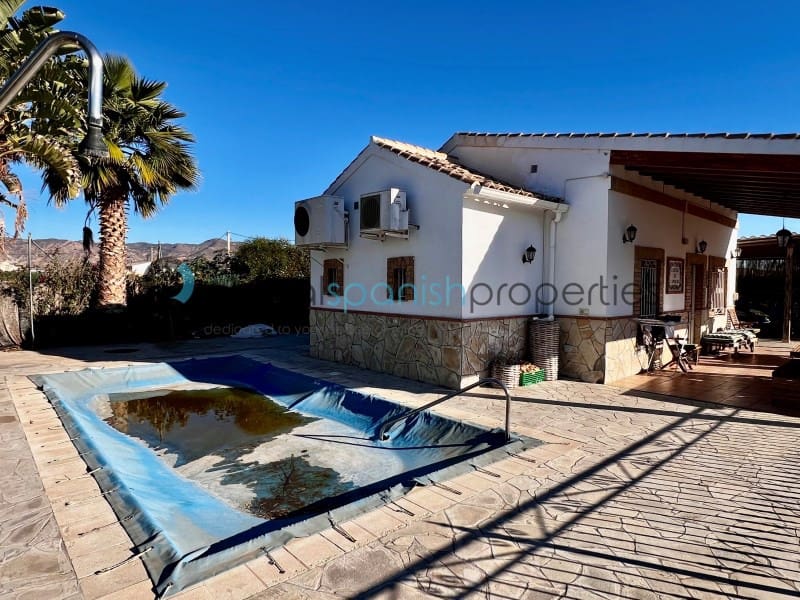 2 makuuhuone Maalaistalo myytävänä paikassa Cuevas del Almanzora - 220 000 € (Ref: 7912232)