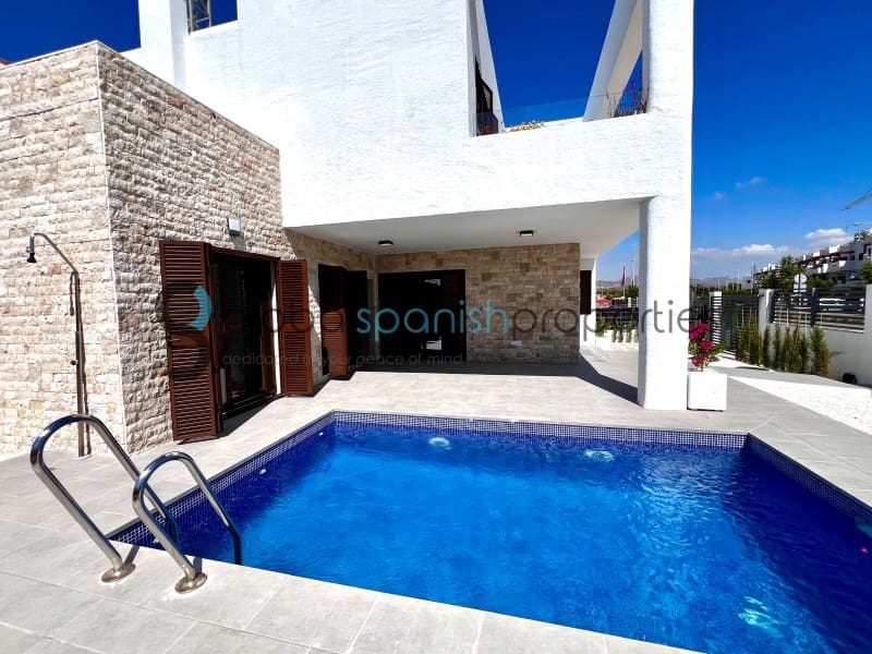 2 soveværelse Byhus til salg i San Juan de los Terreros med swimmingpool - € 383.000 (Ref: 8522897)