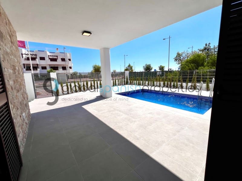 2 soveværelse Byhus til salg i San Juan de los Terreros med swimmingpool - € 383.000 (Ref: 8522897)