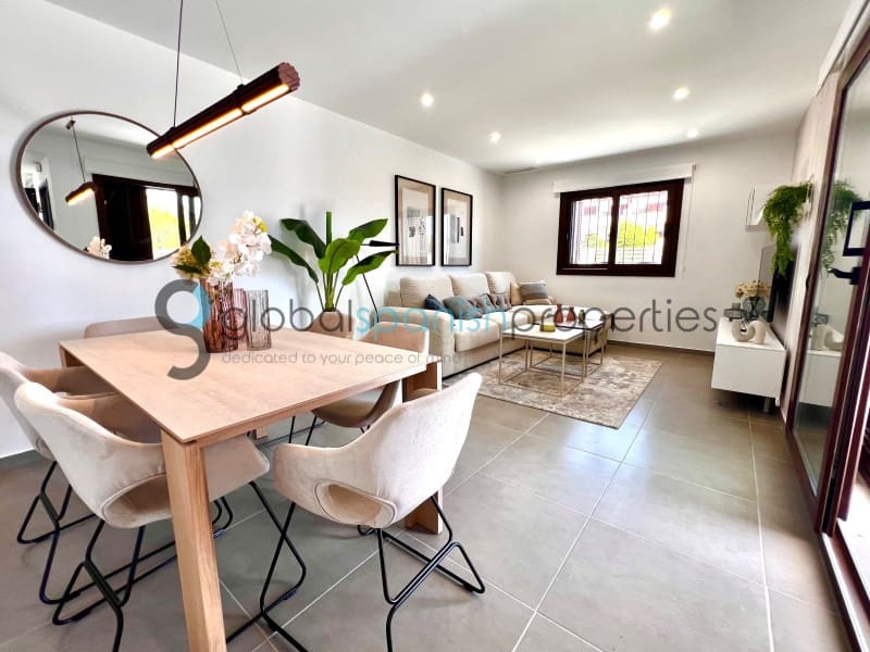 2 soveværelse Byhus til salg i San Juan de los Terreros med swimmingpool - € 383.000 (Ref: 8522897)