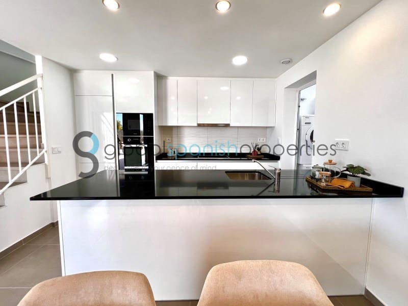 2 soveværelse Byhus til salg i San Juan de los Terreros med swimmingpool - € 383.000 (Ref: 8522897)