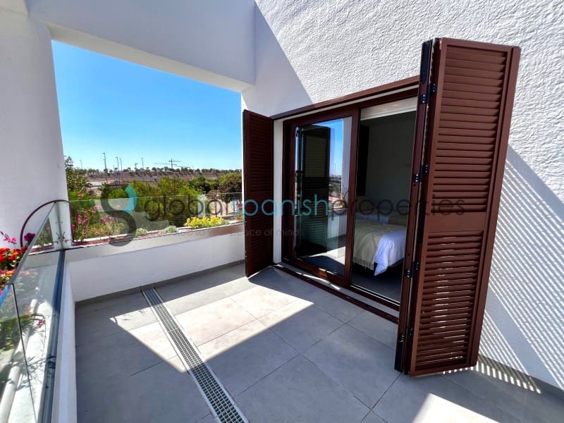 2 soveværelse Byhus til salg i San Juan de los Terreros med swimmingpool - € 383.000 (Ref: 8522897)