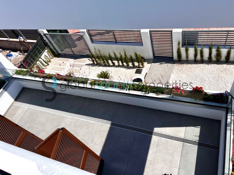 2 soveværelse Byhus til salg i San Juan de los Terreros med swimmingpool - € 383.000 (Ref: 8522897)