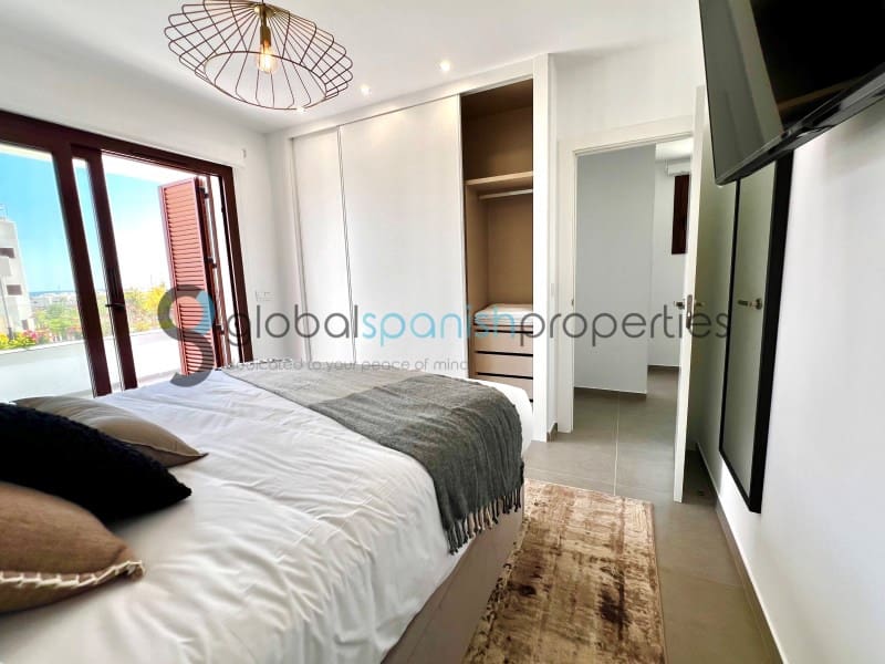 2 soveværelse Byhus til salg i San Juan de los Terreros med swimmingpool - € 383.000 (Ref: 8522897)