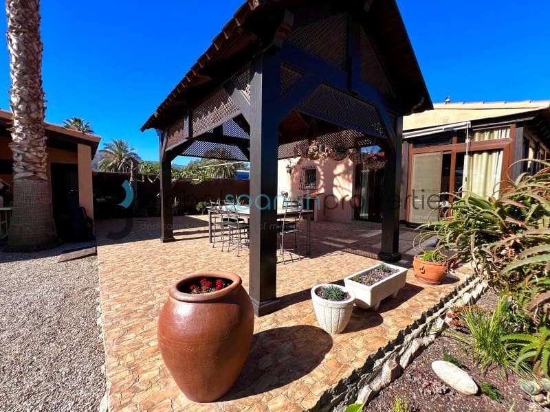 3 sypialnia Willa na sprzedaż w Mojacar z basenem garażem - 398 000 € (Ref: 9257619)