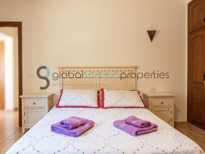 5 bedroom Villa for sale in Mojacar - € 520,000 (Ref: 9257621)