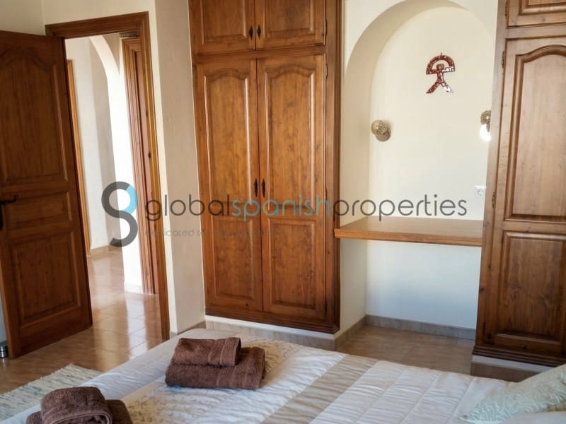 5 bedroom Villa for sale in Mojacar - € 520,000 (Ref: 9257621)