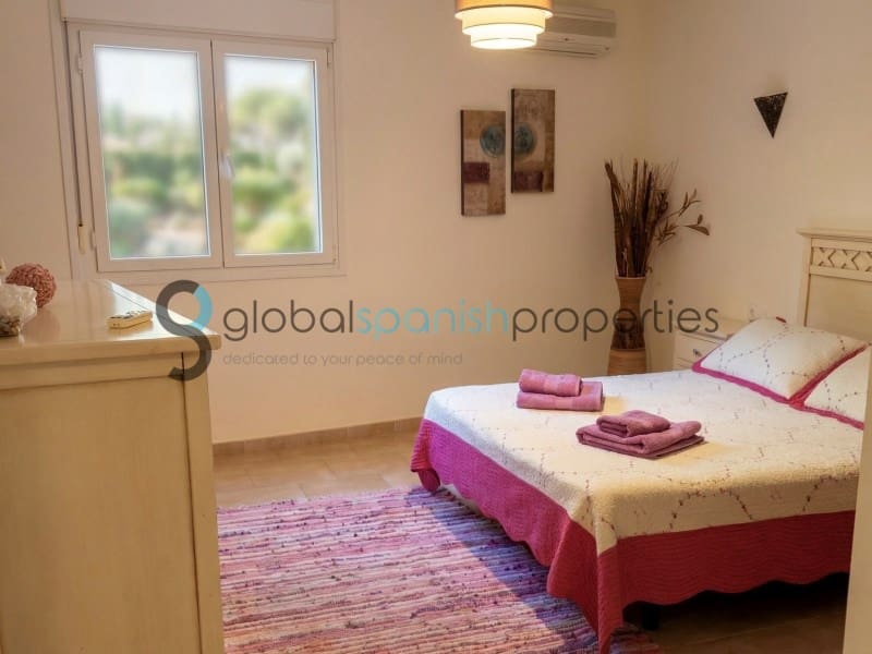 5 bedroom Villa for sale in Mojacar - € 520,000 (Ref: 9257621)