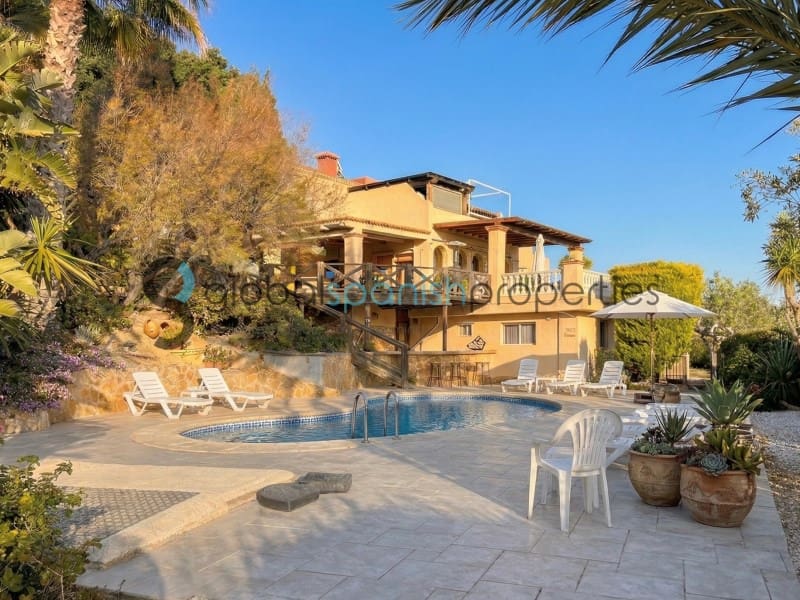 5 bedroom Villa for sale in Mojacar - € 520,000 (Ref: 9257621)