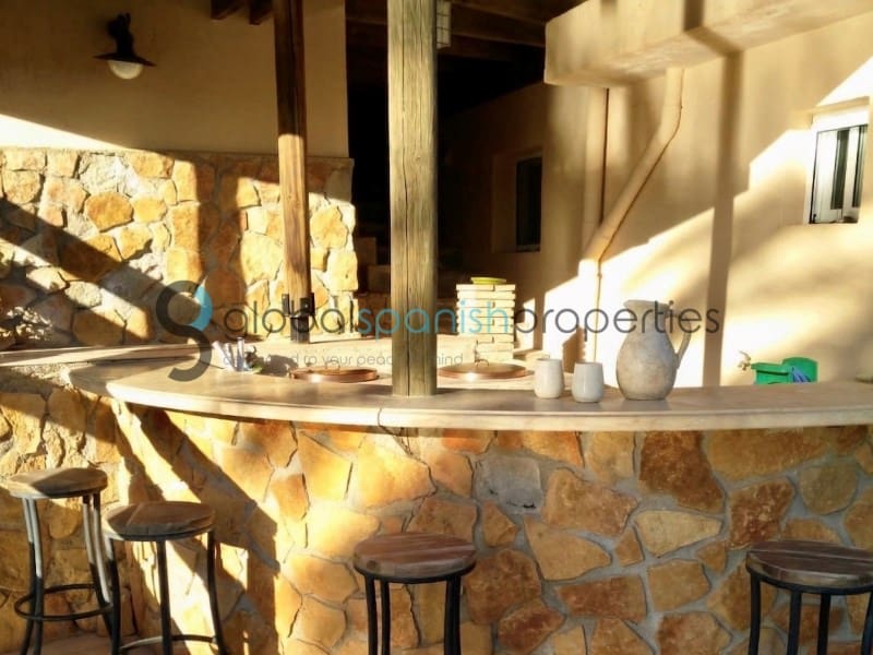 5 bedroom Villa for sale in Mojacar - € 520,000 (Ref: 9257621)