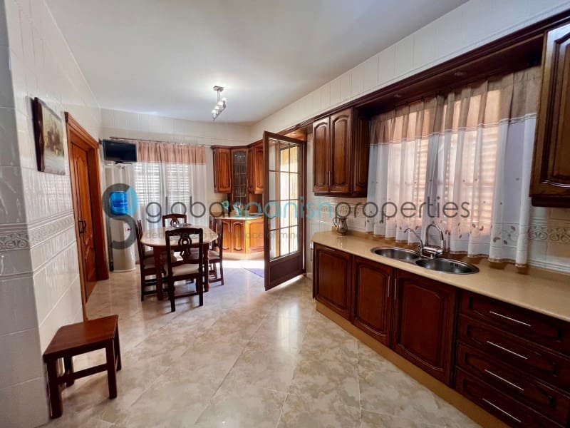 6 chambre Villa/Maison à vendre à Cuevas del Almanzora avec piscine garage - 370 000 € (Ref: 9262869)