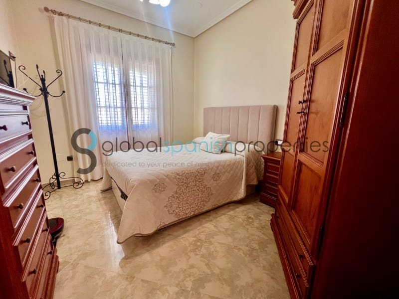 6 chambre Villa/Maison à vendre à Cuevas del Almanzora avec piscine garage - 370 000 € (Ref: 9262869)