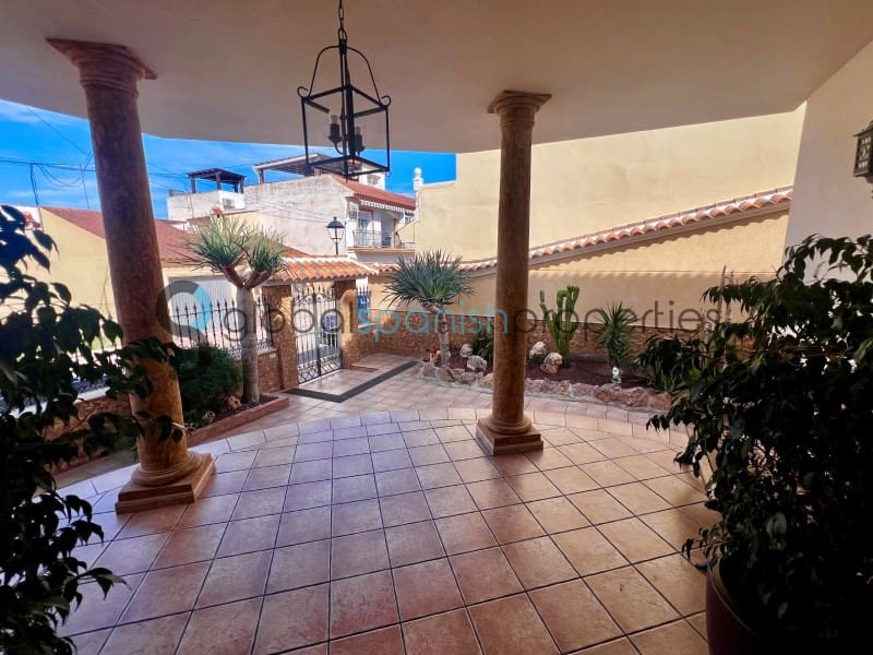 6 chambre Villa/Maison à vendre à Cuevas del Almanzora avec piscine garage - 370 000 € (Ref: 9262869)