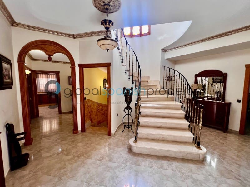 6 chambre Villa/Maison à vendre à Cuevas del Almanzora avec piscine garage - 370 000 € (Ref: 9262869)