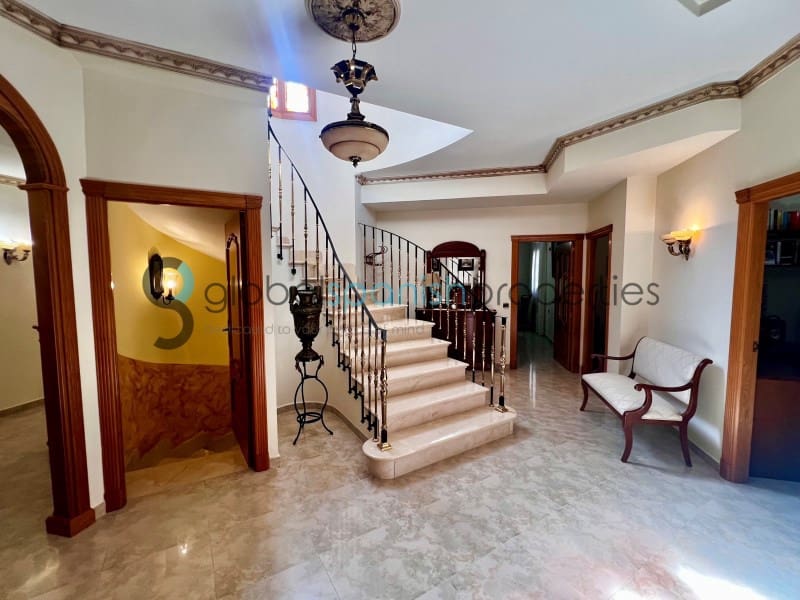 6 chambre Villa/Maison à vendre à Cuevas del Almanzora avec piscine garage - 370 000 € (Ref: 9262869)