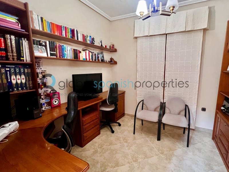 6 chambre Villa/Maison à vendre à Cuevas del Almanzora avec piscine garage - 370 000 € (Ref: 9262869)