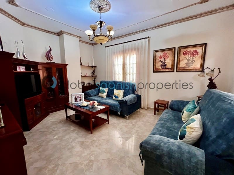 6 chambre Villa/Maison à vendre à Cuevas del Almanzora avec piscine garage - 370 000 € (Ref: 9262869)